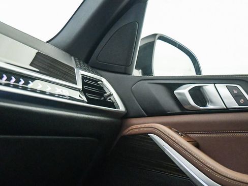 Certified 2024 BMW X5 sDrive40i w/ M Sport Package RWD image 24