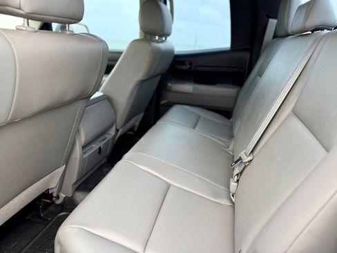 Used 2012 Toyota Tundra 2WD Double Cab image 17