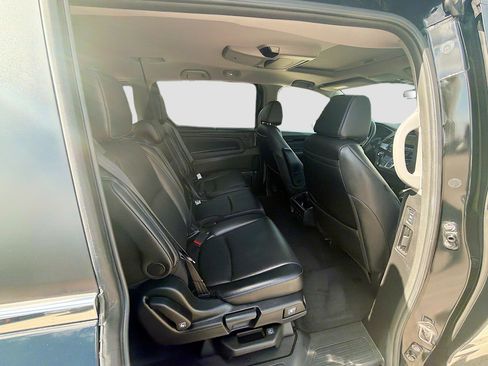 Certified 2023 Honda Odyssey Touring image 28
