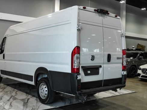 Used 2023 RAM ProMaster 3500 w/ Convenience Group FWD image 12