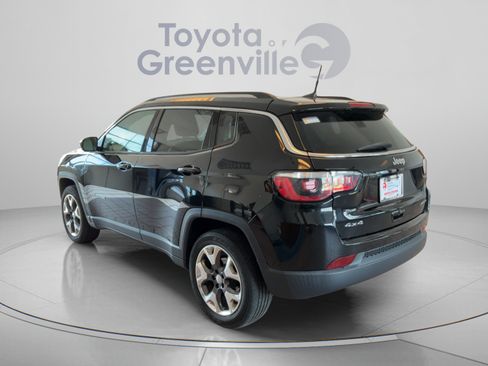 Used 2018 Jeep Compass Limited AWD/4WD image 4