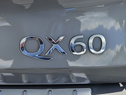 Used 2022 INFINITI QX60 Luxe w/ Cargo Package FWD image 30