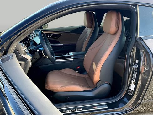 Used 2024 Mercedes-Benz CLE 450 4MATIC Coupe image 8