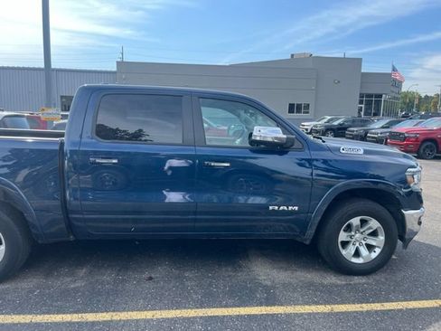 Used 2022 RAM 1500 Laramie AWD/4WD image 4