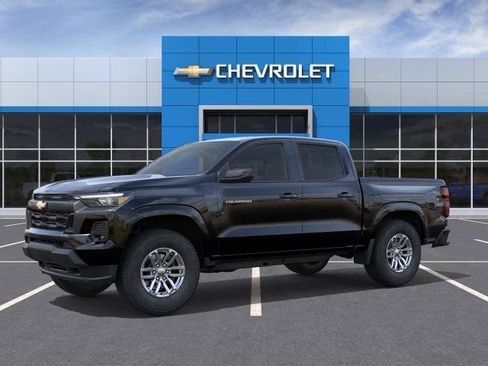 New 2026 Chevrolet Colorado LT w/ LT Convenience Package AWD/4WD image 2