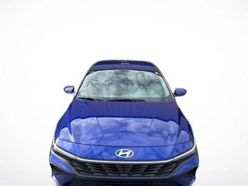 Used 2024 Hyundai Elantra SEL image 8