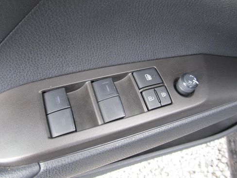 Used 2023 Toyota Camry LE image 23