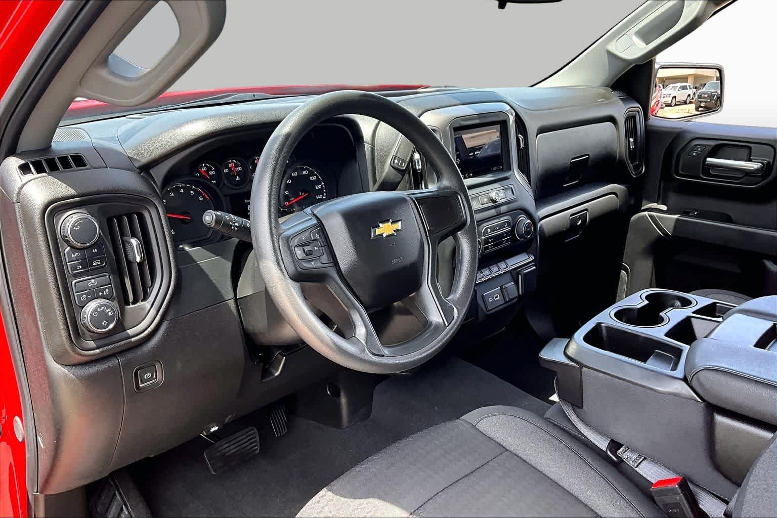 Used 2024 Chevrolet Silverado 1500 Custom AWD/4WD image 18