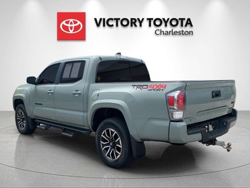 Used 2023 Toyota Tacoma TRD Sport AWD/4WD image 3