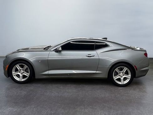 Used 2024 Chevrolet Camaro LT image 2