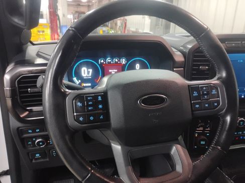 Certified 2023 Ford F150 Lariat w/ Equipment Group 502A High image 19