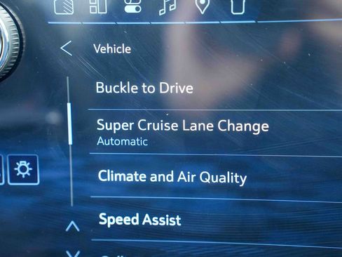 Used 2026 Chevrolet Traverse RS w/ LPO, Floor Liner Package image 36