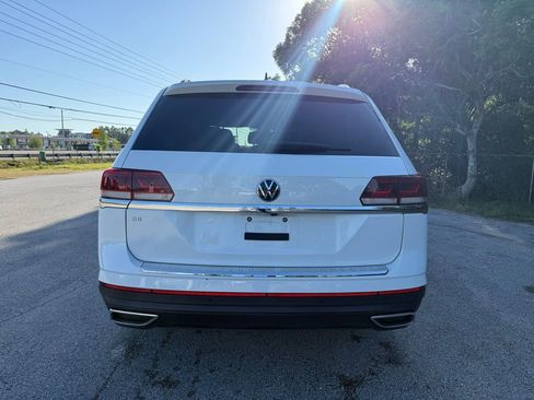 Certified 2023 Volkswagen Atlas SE FWD image 13