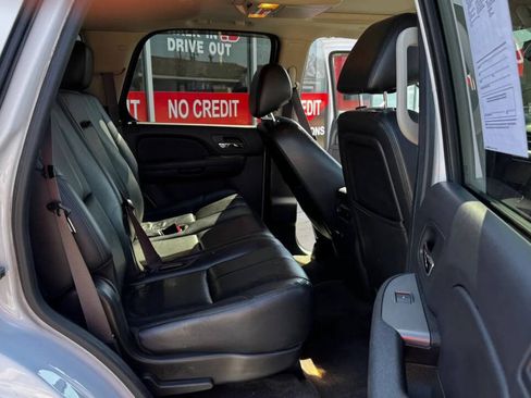 Used 2013 Chevrolet Tahoe LT AWD/4WD image 17