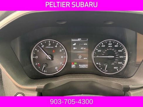 Used 2024 Subaru Ascent Limited w/ Technology Package image 12