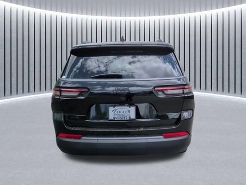 New 2026 Jeep Grand Cherokee L Limited AWD/4WD image 10