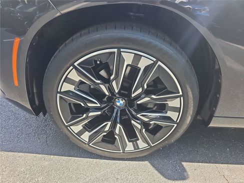 Used 2026 BMW X3 xDrive30i w/ Premium Package AWD/4WD image 9
