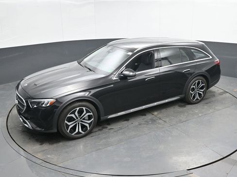 Used 2025 Mercedes-Benz E 450 4MATIC All-Terrain Wagon w/ Leather Package image 38