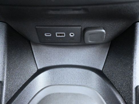 Used 2024 Chevrolet Malibu RS image 19