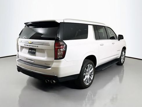 Used 2023 Chevrolet Suburban High Country image 7