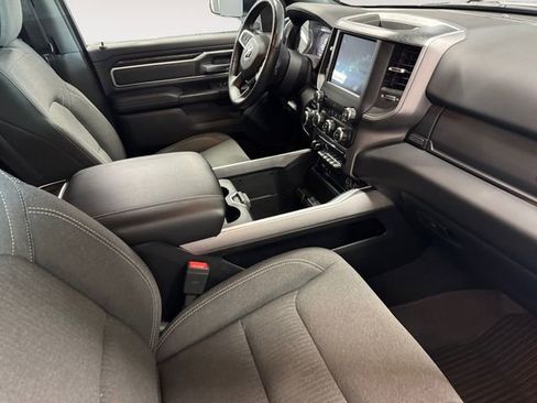 Used 2019 RAM 1500 Big Horn AWD/4WD image 4