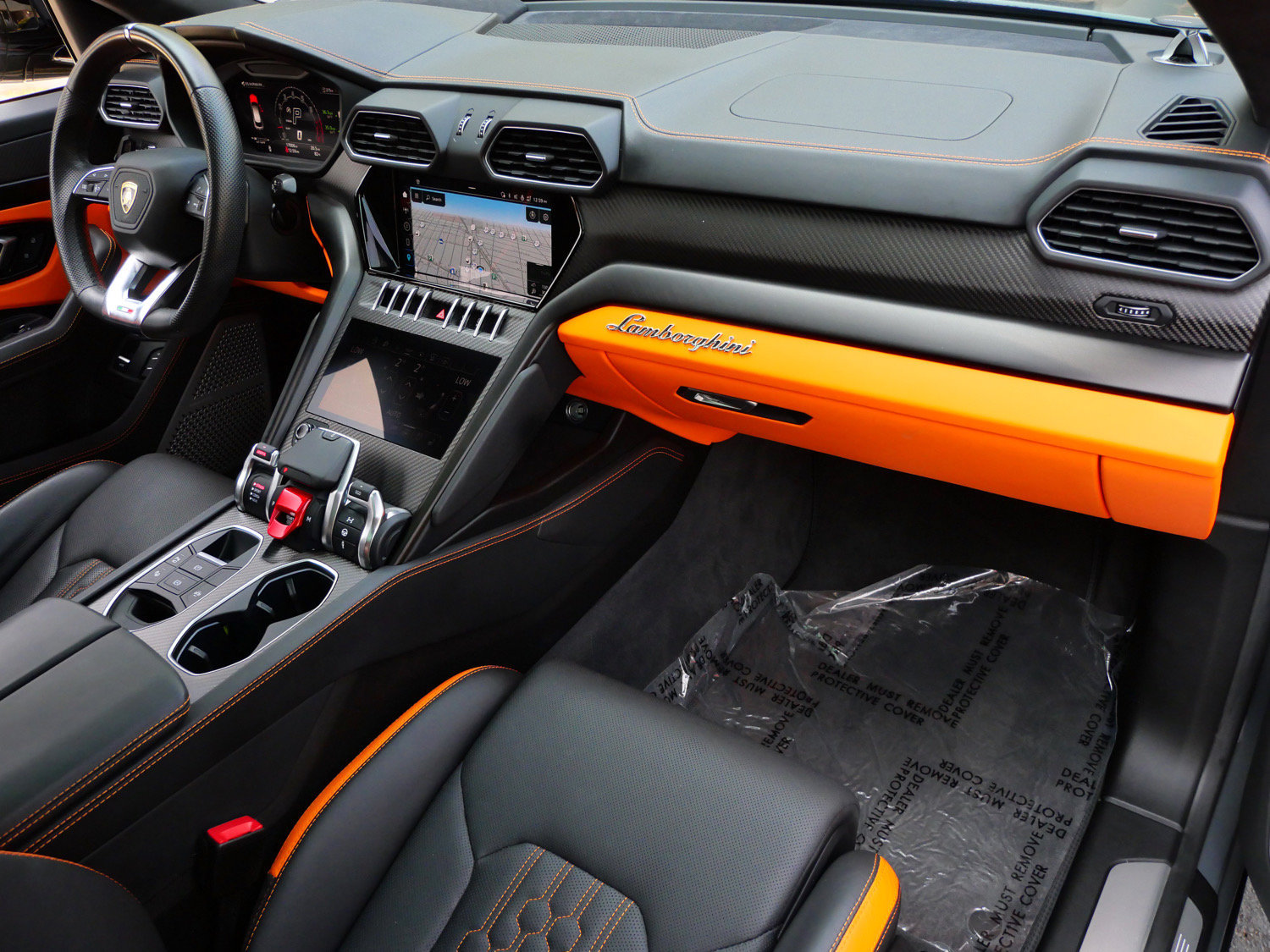 Used 2023 Lamborghini Urus S AWD/4WD image 21