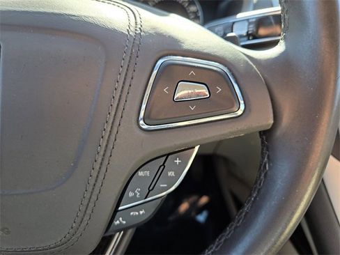 Used 2017 Lincoln MKZ Reserve image 32