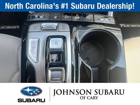 Used 2024 Hyundai Tucson Limited AWD/4WD image 14