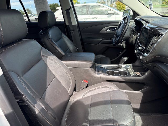 Used 2019 Chevrolet Traverse LT w/ LT Premium Package AWD/4WD image 12