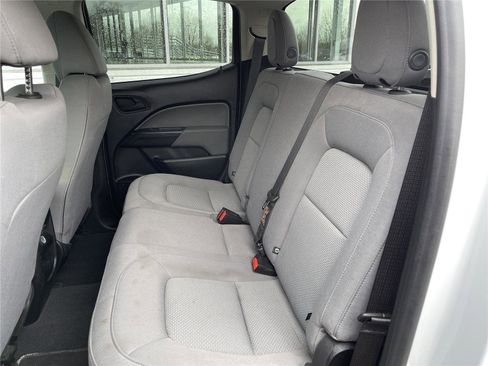 Used 2022 Chevrolet Colorado W/T w/ WT Convenience Package RWD image 31