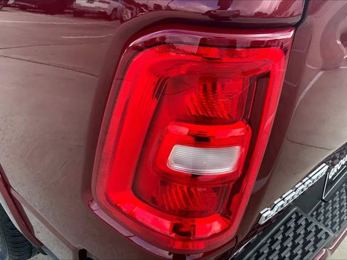 Used 2025 RAM 1500 Laramie w/ Laramie Southwest Edition image 28