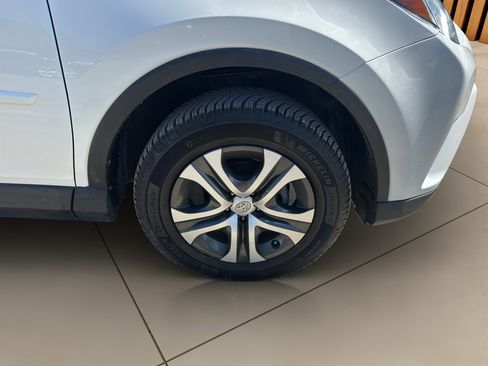 Used 2017 Toyota RAV4 LE w/ All Weather Liner Package AWD/4WD image 19