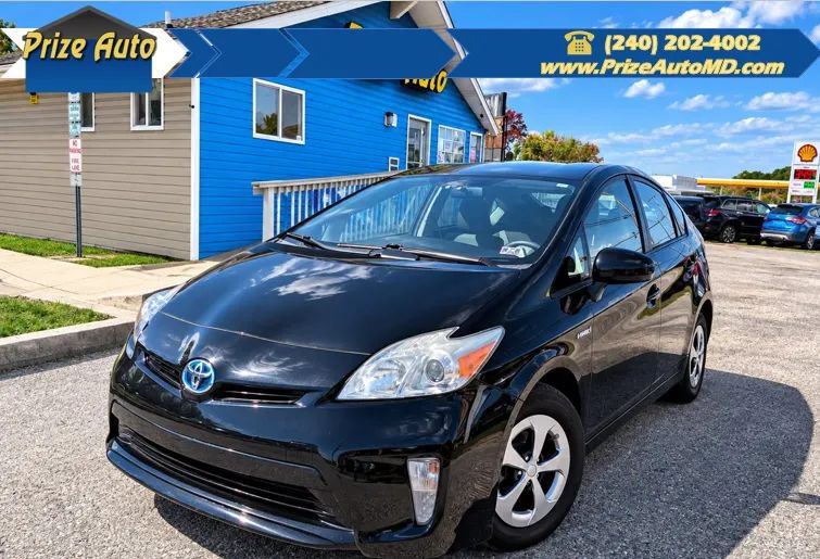 Used 2014 Toyota Prius Two FWD image 1