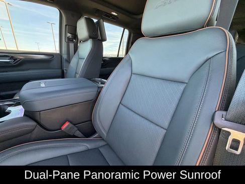 New 2026 GMC Yukon XL AT4 w/ AT4 Premium Plus Package AWD/4WD image 15