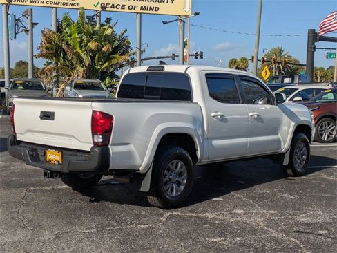 Used 2019 Toyota Tacoma SR5 image 5