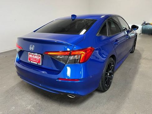 Used 2022 Honda Civic Sport image 3
