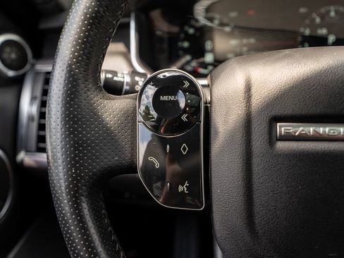 Used 2019 Land Rover Range Rover Sport HSE AWD/4WD image 39