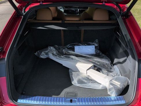 New 2025 Audi RS Q8 performance image 36