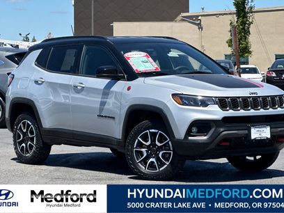 Used 2025 Jeep Compass Trailhawk
