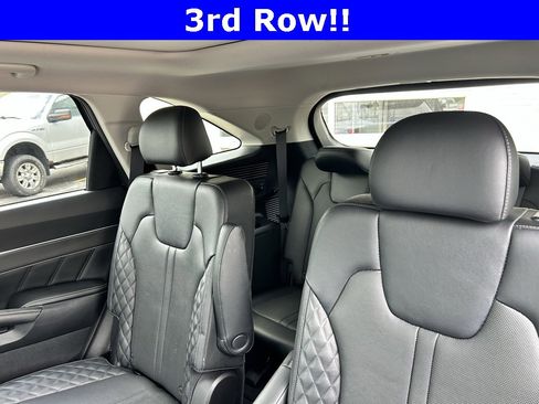 Used 2022 Kia Sorento SX Prestige image 12