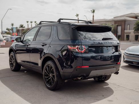 Used 2017 Land Rover Discovery Sport HSE AWD/4WD image 6