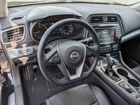 Certified 2023 Nissan Maxima SV w/ Floor Mat Group FWD image 15