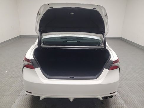 Used 2023 Toyota Camry SE image 29