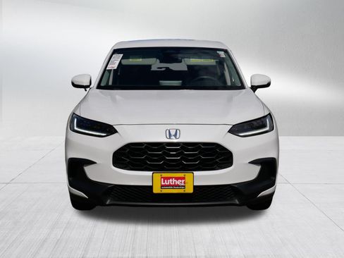 Certified 2023 Honda HR-V LX image 2
