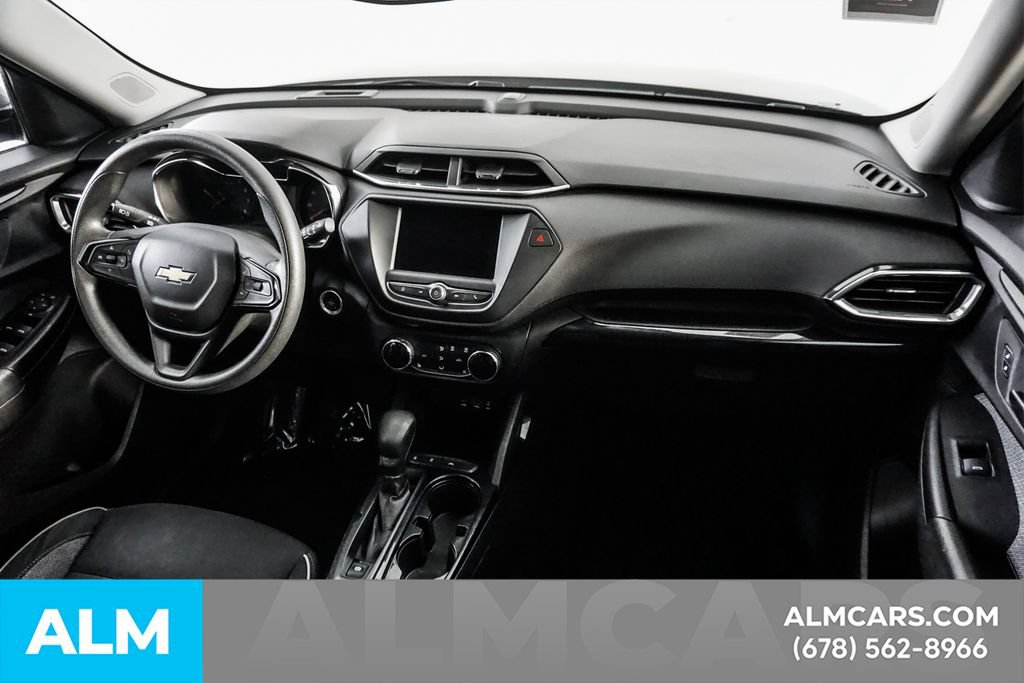 Used 2023 Chevrolet TrailBlazer LT FWD image 20