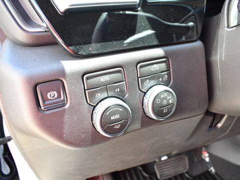 New 2026 GMC Sierra 1500 Elevation AWD/4WD image 14