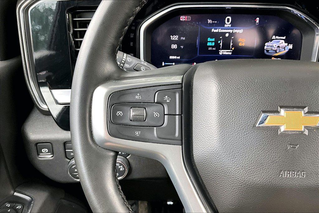 Used 2026 Chevrolet Silverado 3500 LT AWD/4WD image 12