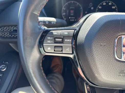 Used 2024 Honda HR-V Sport image 18