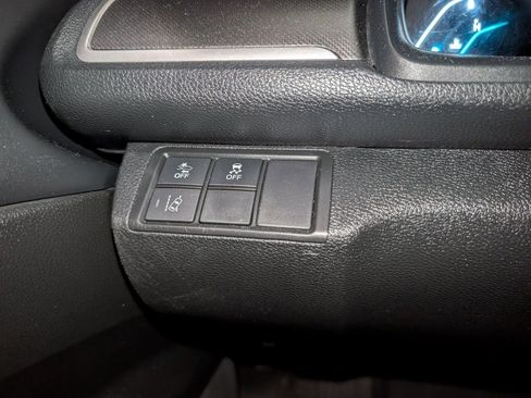 Used 2020 Honda Civic LX image 39