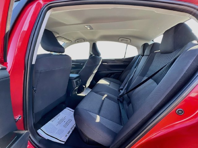 Used 2025 Toyota Camry LE FWD image 22